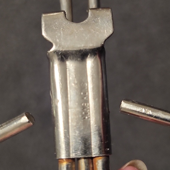 Vintage Cherry Pitter - Picture 2 of 3